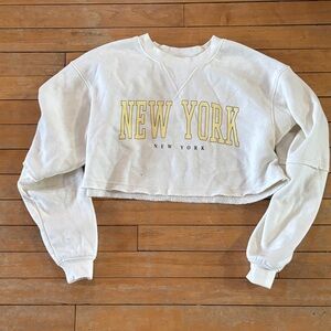 EUC Cropped Cream Sweatshirt with Yellow NEW YORK Script